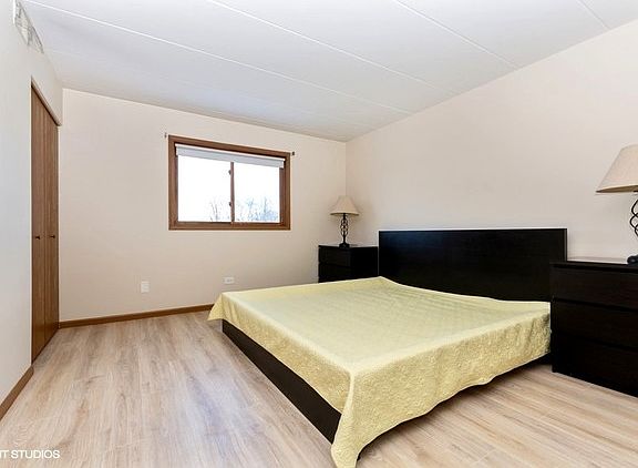 5th image of 11113 Heritage Dr APT 2C
