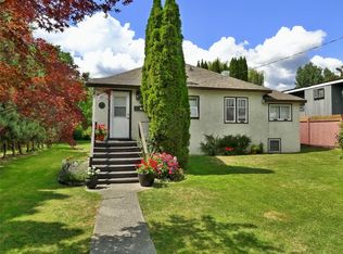 1830 Riverside Ave, Kelowna, BC V1Y 1A7