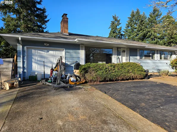 11757 SE Madison St, Portland, OR 97216