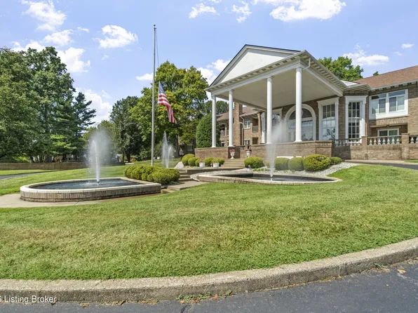 8605 Shelbyville Rd APT 127, Louisville, KY 40222