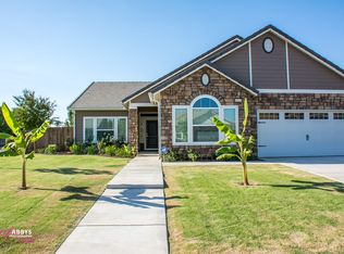 10311 Cape Hatteras Dr, Bakersfield, CA 93314
