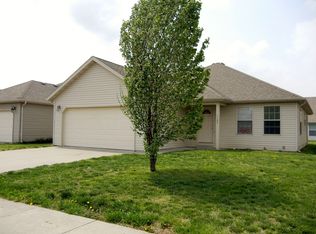 1123 S Brown Ave, Springfield, MO 65802