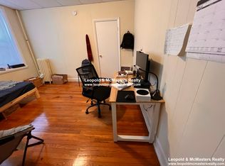 95 Gordon St #8A, Brighton, MA 02135