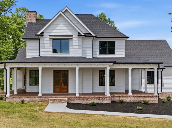 185 River Bluffs Dr, Jasper, TN 37347