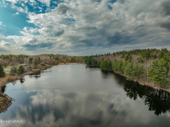 0 Mallard Dr, Becket, MA 01223