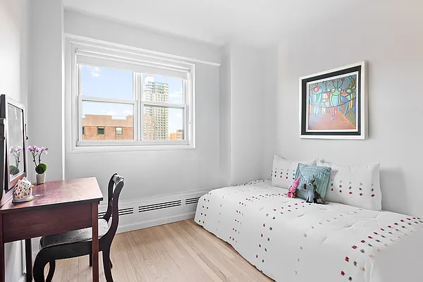 Sold by Corcoran | media 24