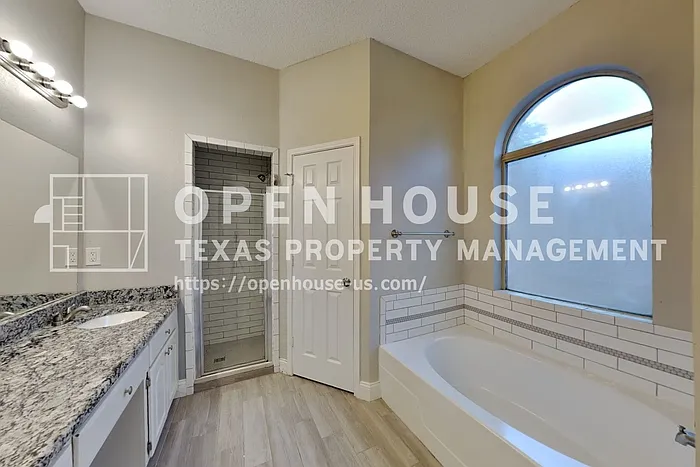 121 Princeton Cir — Photo 11