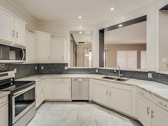 2nd image of 6445 W Cavedale Dr