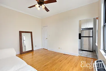 Rented by (Legacy) Elegran