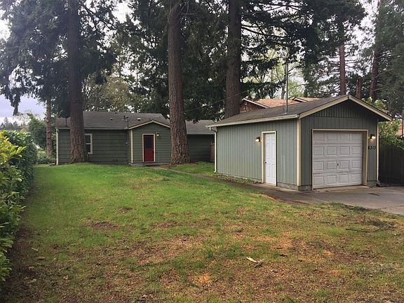 3rd image of 6313 Shady Ln SE