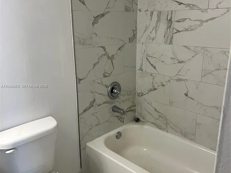 4715 NW 7th St #407-2 — Photo 16