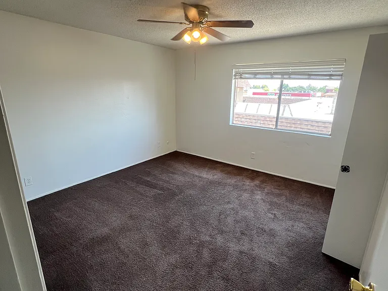 2709 Haley St #B — Photo 6