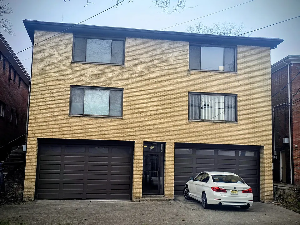 183 Palisade Ave #3A