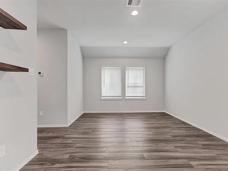 16891 Pink Wintergreen Dr — Photo 7