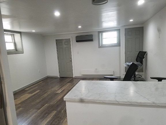 2nd image of 2058 E 41st St #2