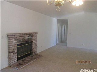 3rd image of 558 Cedarwood Ct