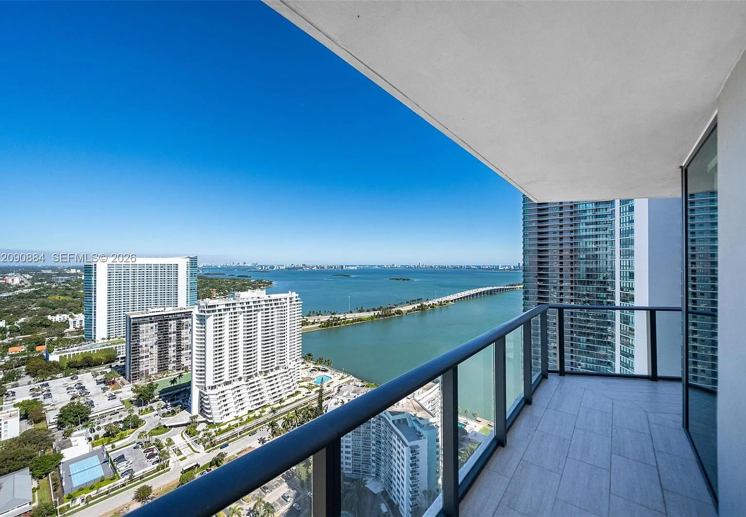 Paraiso Bayviews Condo — Photo 3