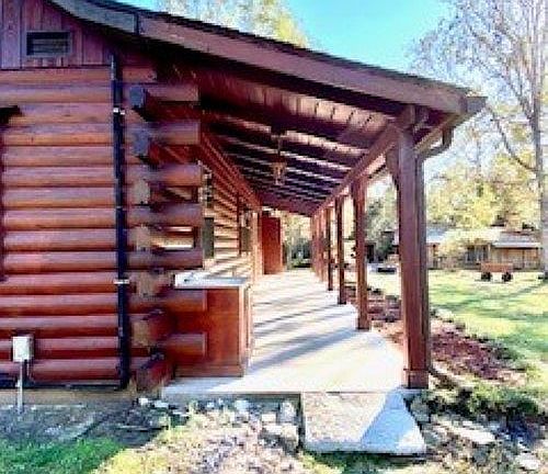 back porch with utility sink