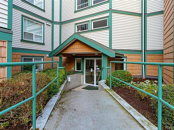 4th image of 894 Vernon Ave #212