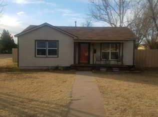 701 W 5th St, Post, TX 79356