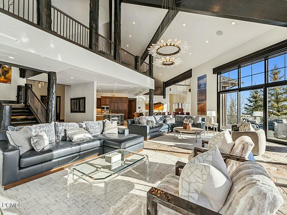 4th image of 73 White Pine Canyon Rd