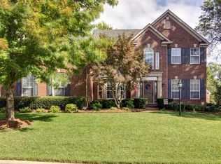 5400 Cochran Dr, Nashville, TN 37220