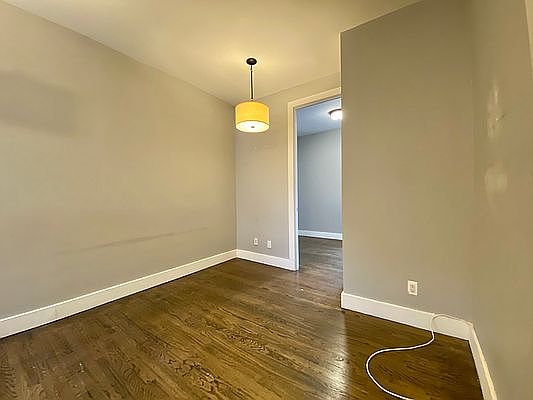 5th image of 552 Lincoln Pl APT F