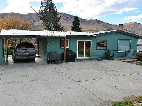 2nd image of 405 E Chelan Ave