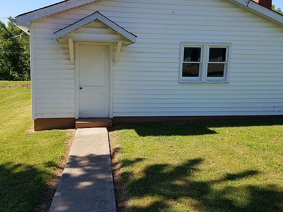 Walk in door double garage 