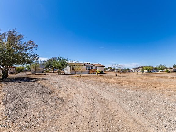 4th image of 10439 E BELLA Lane