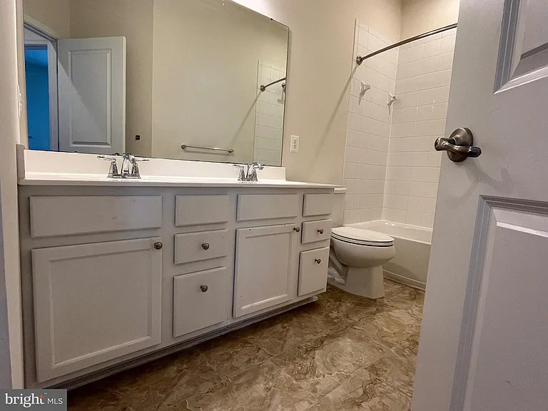 6430 Alan Linton Blvd E — Photo 26