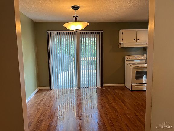 4th image of 9302 Loralinda Dr
