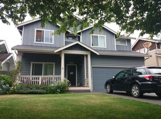 3269 41st Ave SW, Seattle, WA 98116