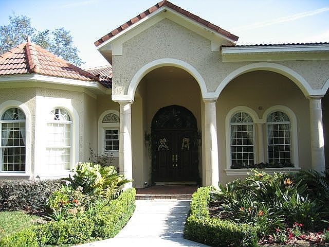 1st image of 3810 Wimbledon Dr