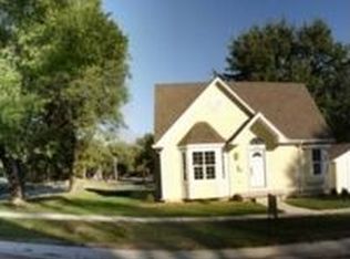 204 S Armstrong St, Pleasant Hill, MO 64080