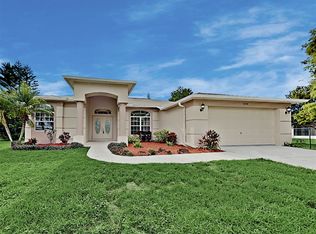 8200 Baytree Dr, New Port Richey, FL 34653