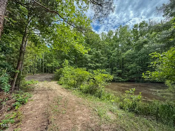 9016 Aaron Creek Church Rd, Oxford, NC 27565