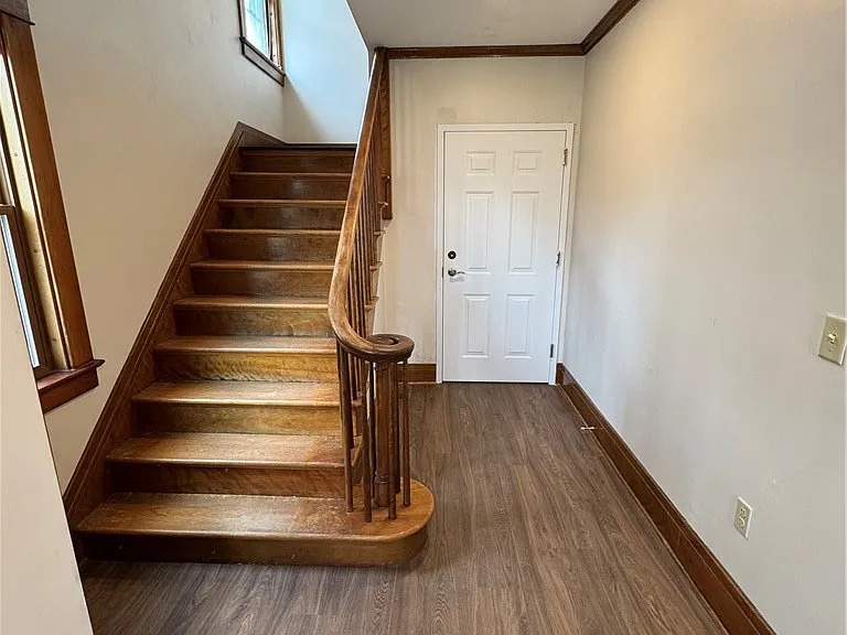 117 W Humboldt Pkwy #B — Photo 3