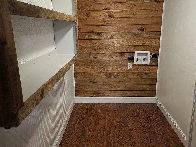 110 Lattimer Dr — Photo 10