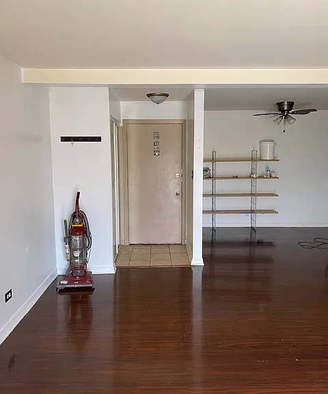1175 Valley Ln #303 — Photo 1