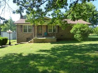 130 Lillard Rd, Bowling Green, KY 42104