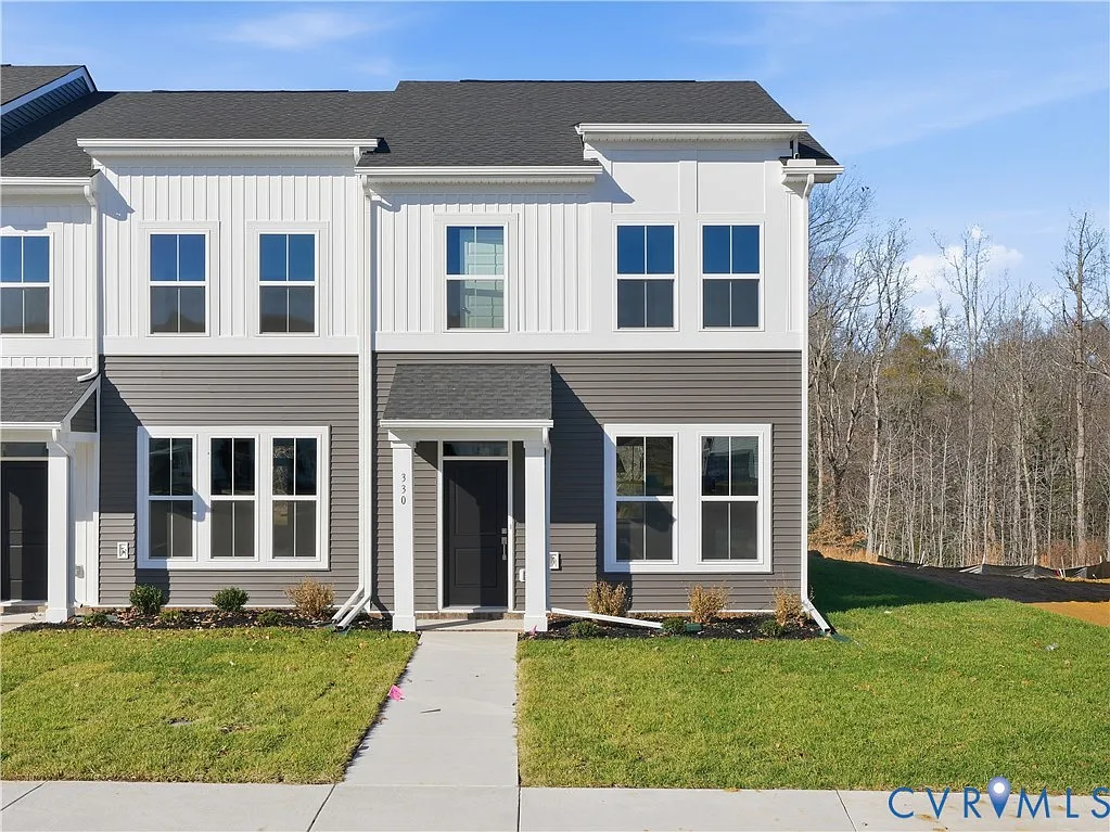330 Mount McCauley Way photo 1