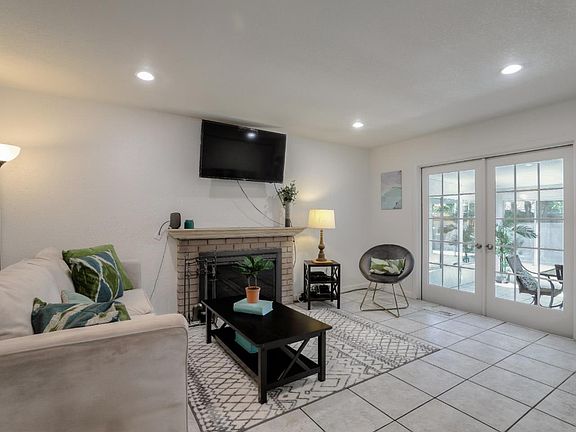 5th image of 5958 Chesbro Ave