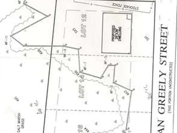 12 Wyman Greeley St, Salisbury, MA 01952