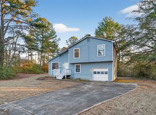 3520 Valley Chase Ct, Lithonia, GA 30038