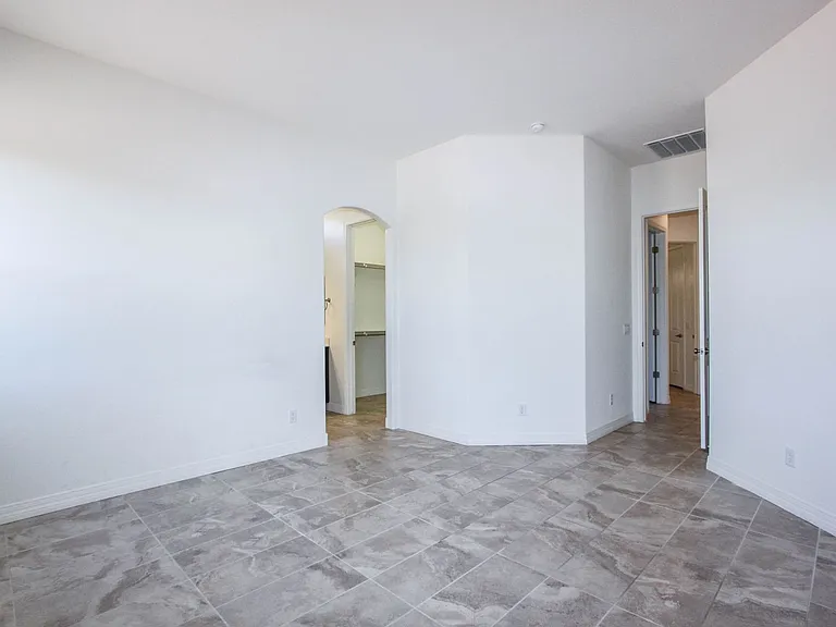 6188 E Oliver Ave — Photo 9