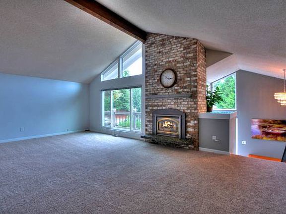 Vaulted ceilings and gas