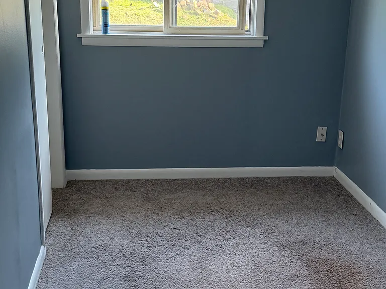 849 W Lincoln St — Photo 5