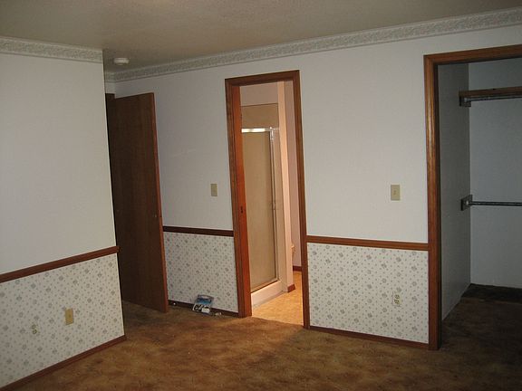 4th image of 536 W Cobblestone Pl