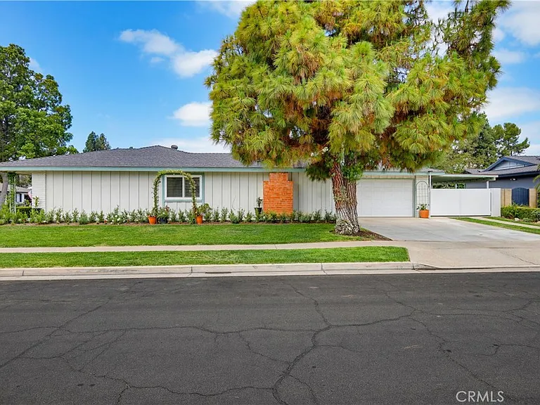 1537 Yellowstone Ave — Photo 33